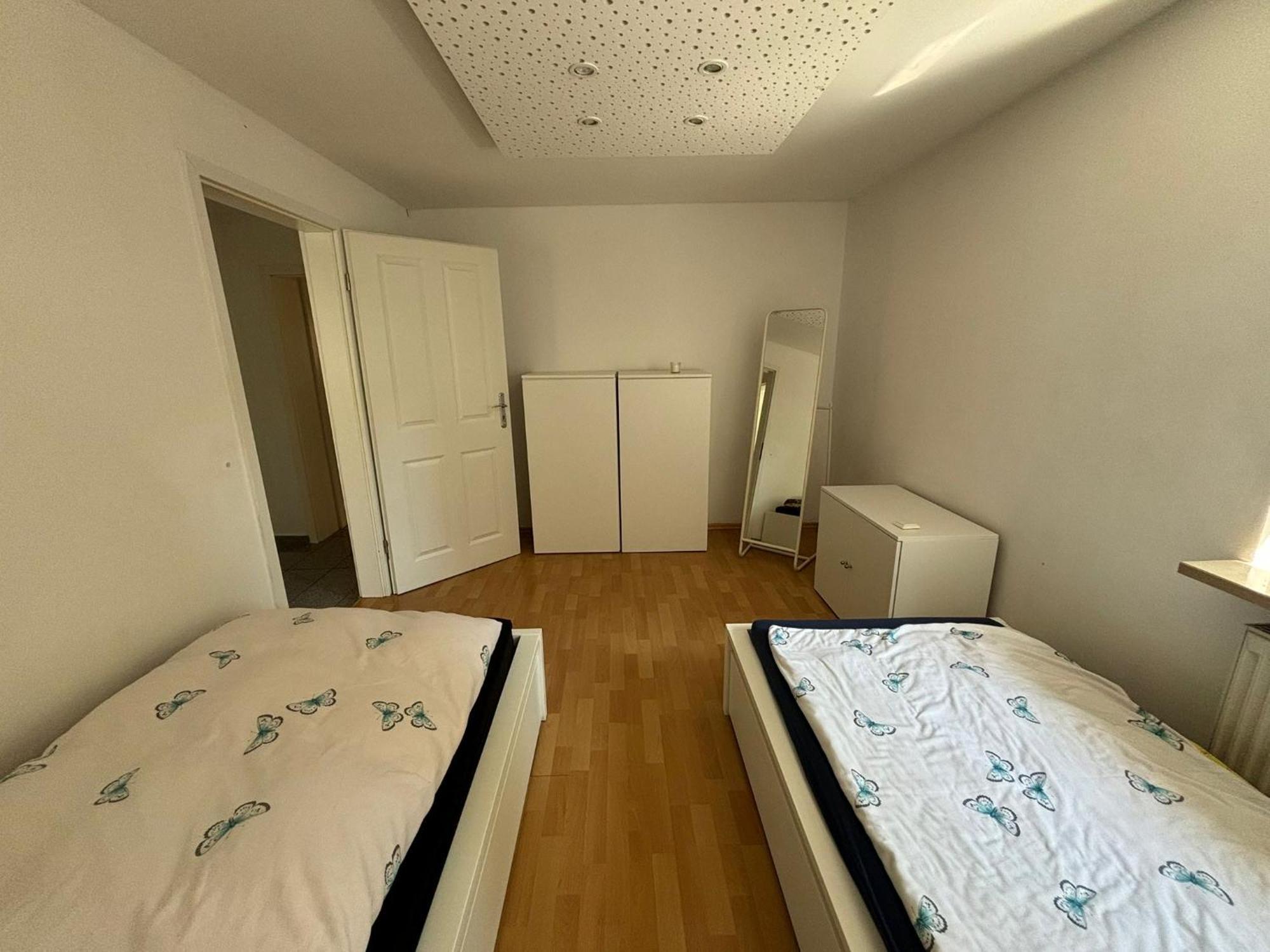 Erdgeschosswohnung Neben Schloss Blutenburg Mit Privatem Garten Múnich Exterior foto
